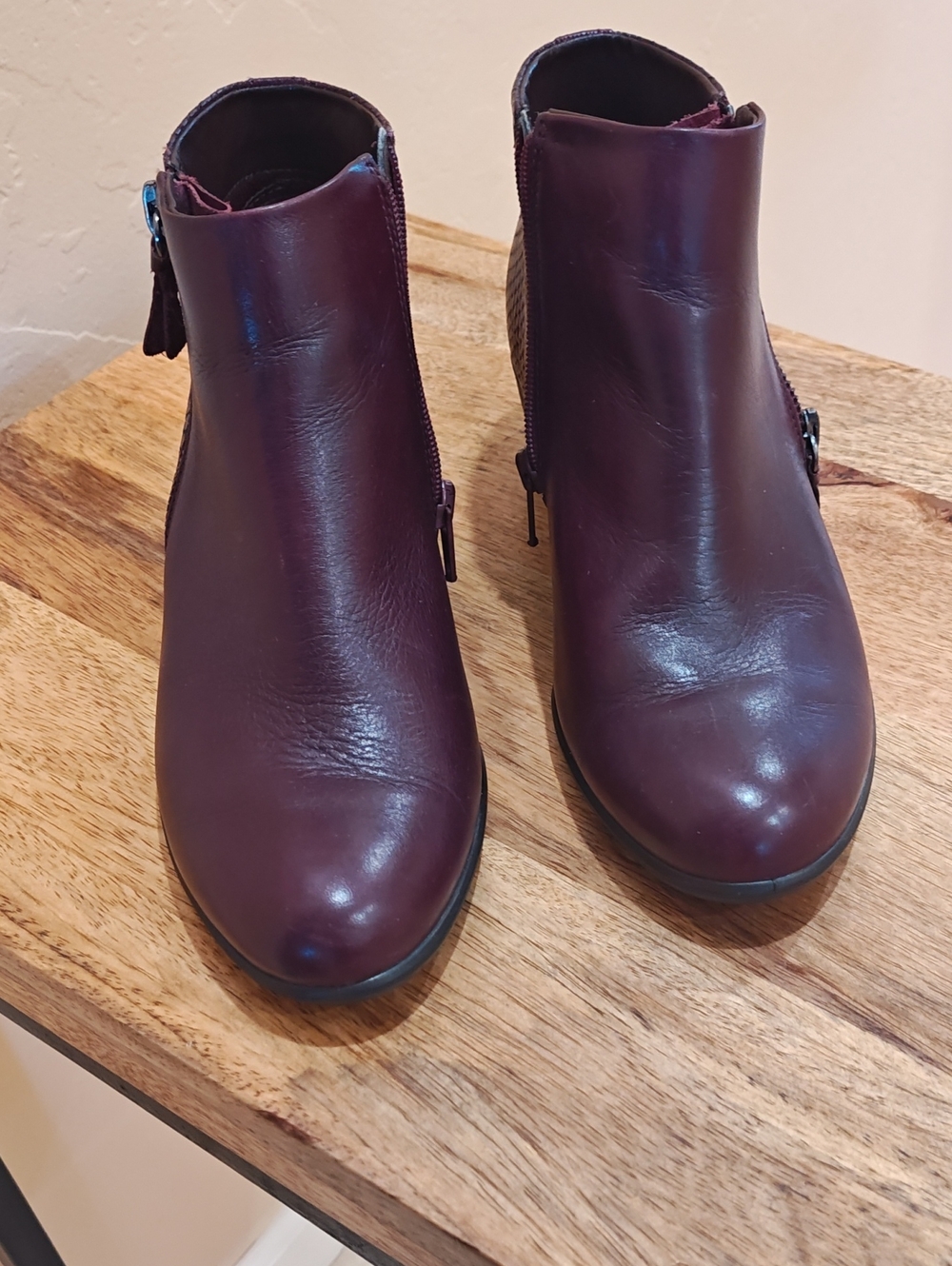 Ecco Women's Burgundy Leather Ankle Booties with Side Zip Detail